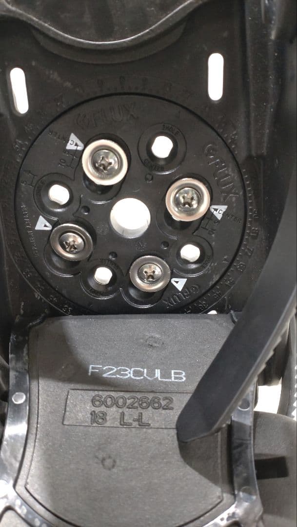 FLUX CV ビンディング ブラック　サイズＬ