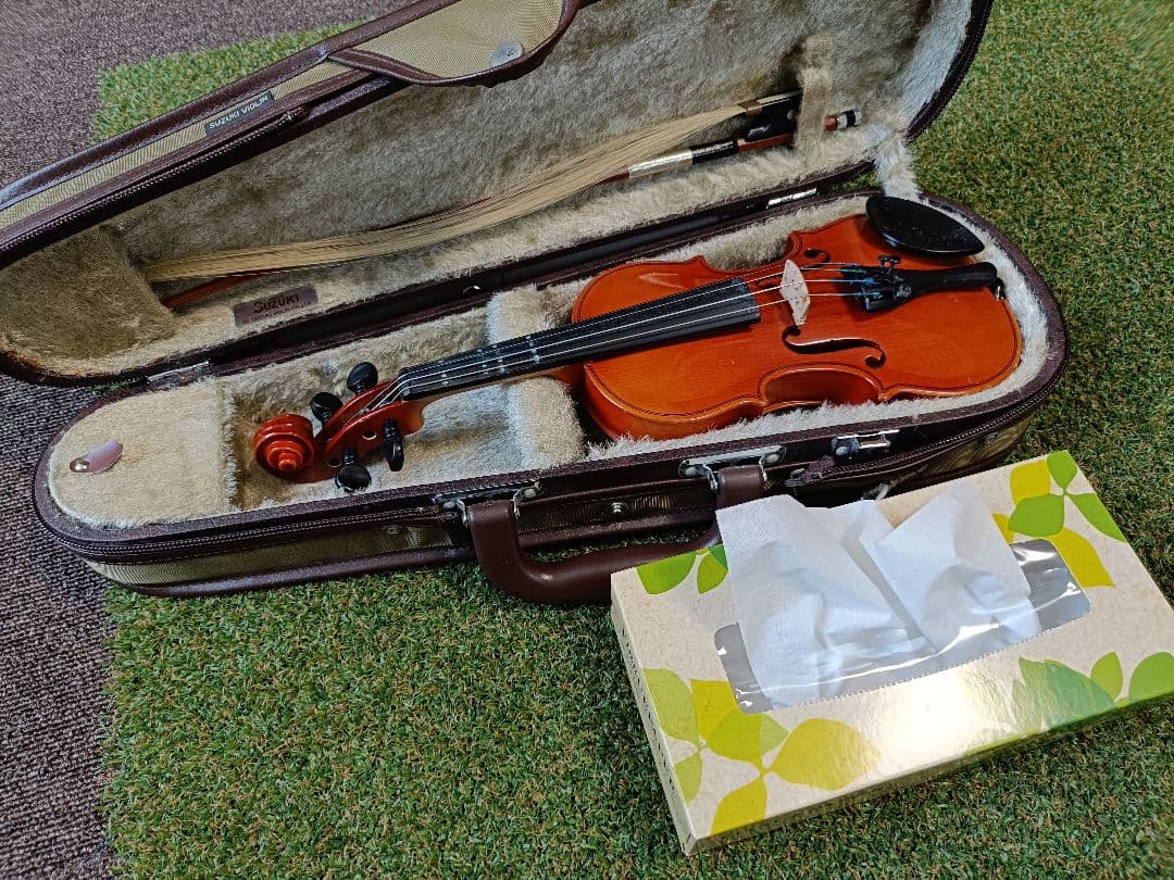スズキバイオリンNO200セット子供用1/16中古品　弓・ハードケース付き
