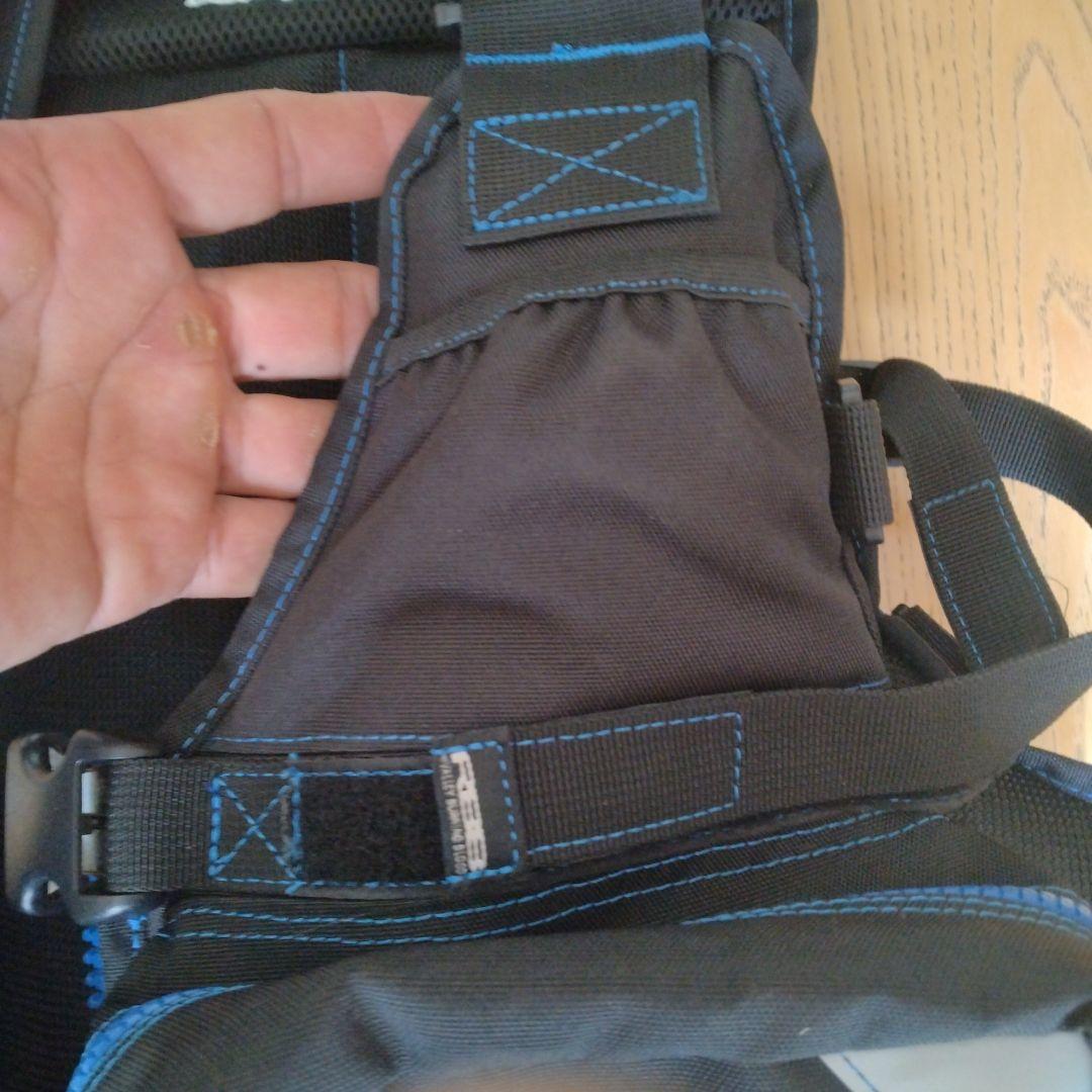 リバレイ　ライフジャケット