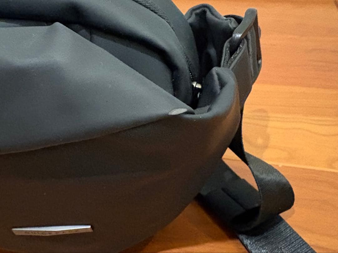 NIG QUICK PACK ボディバッグ QUICKPACK