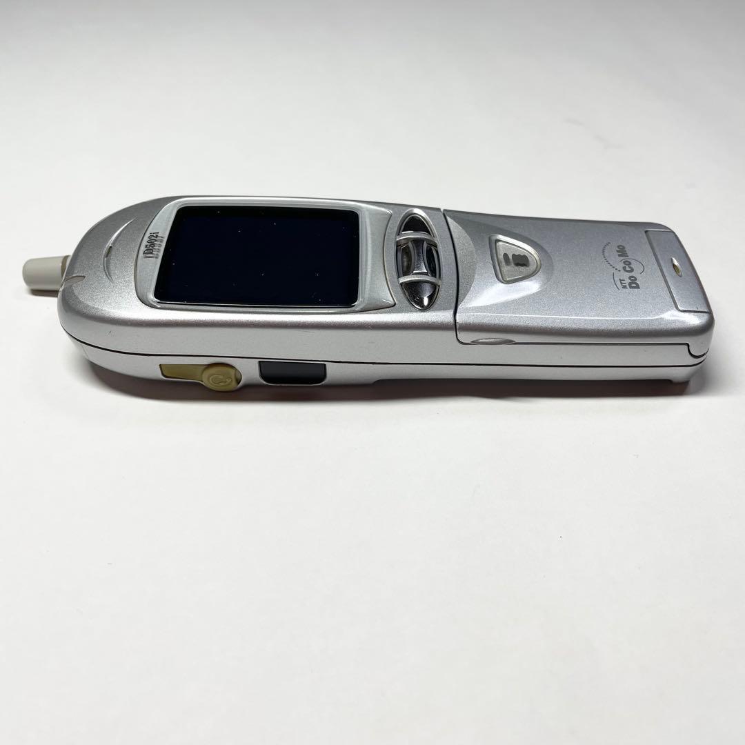 ドコモD502i （動作確認済）全て箱説明揃ってます。貴重！ - メルカリ