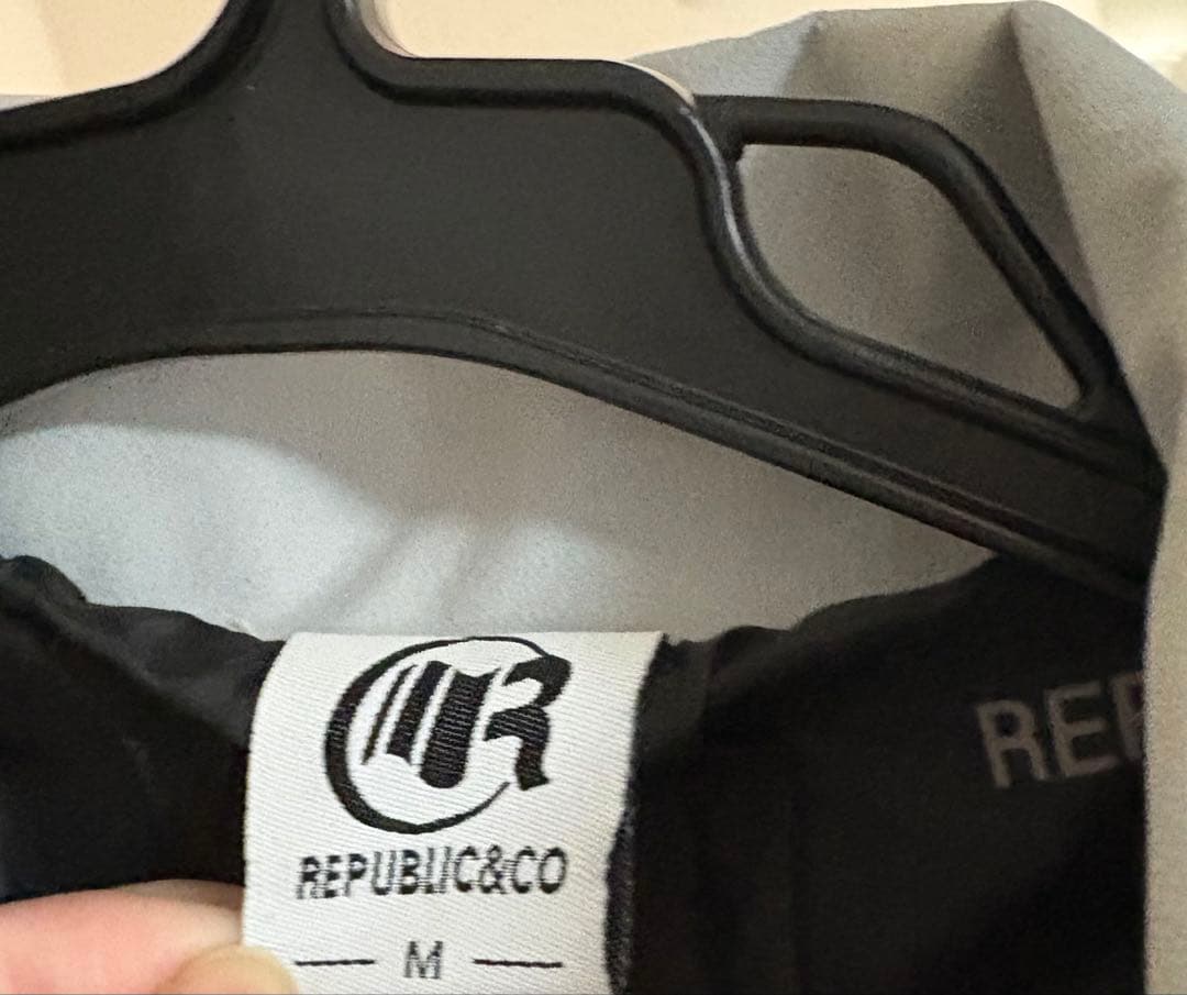 REPUBLUC グレー ジャケット　ボードウェア