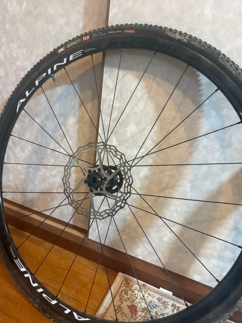 ライトニング アルパイン アルミ ディスクブレーキホイール