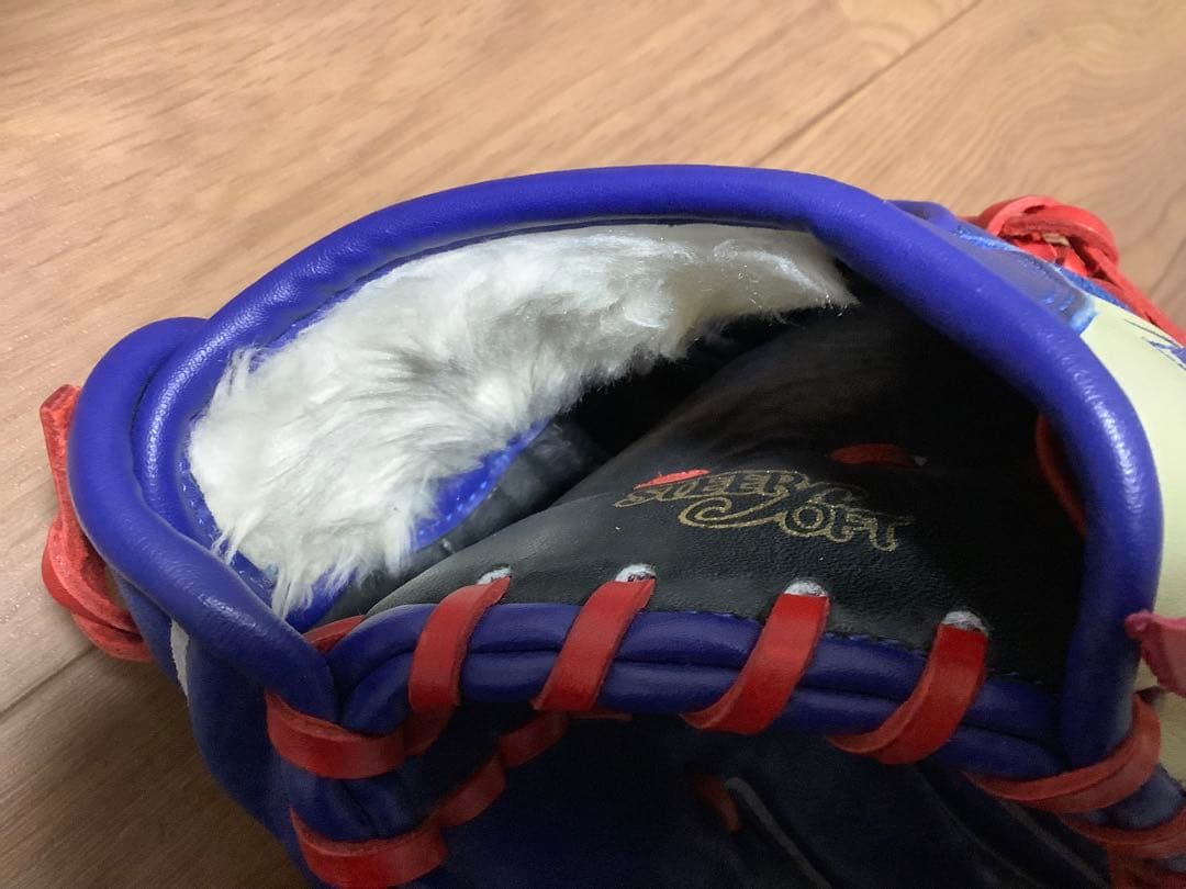 Dragons 軟式グローブ 柔らかく捕りやすいです Dragons 柔らかく捕り