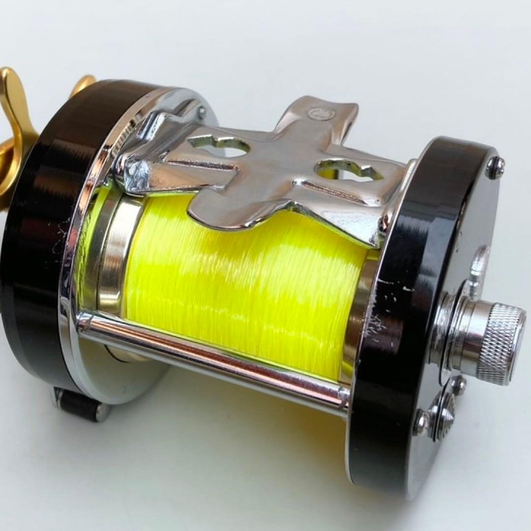 美品 アブガルシア アンバサダー 7000iCS Prプロ ロケット 両軸リール