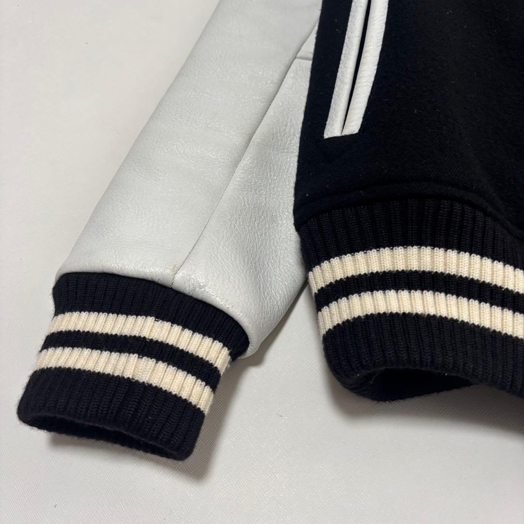 PEARLY GATES スタジャン 刺繍ロゴ 黒×白ウール×レザー