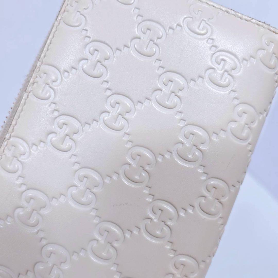 GUCCI グッチ　長財布　ラウンドファスナー　GG シマ　レザー　ホワイト