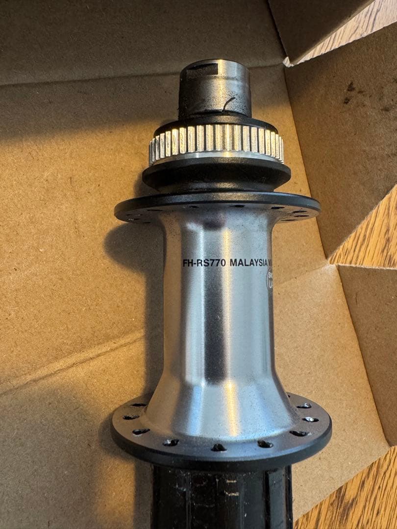 SHIMANO FH-RS770 ハブ