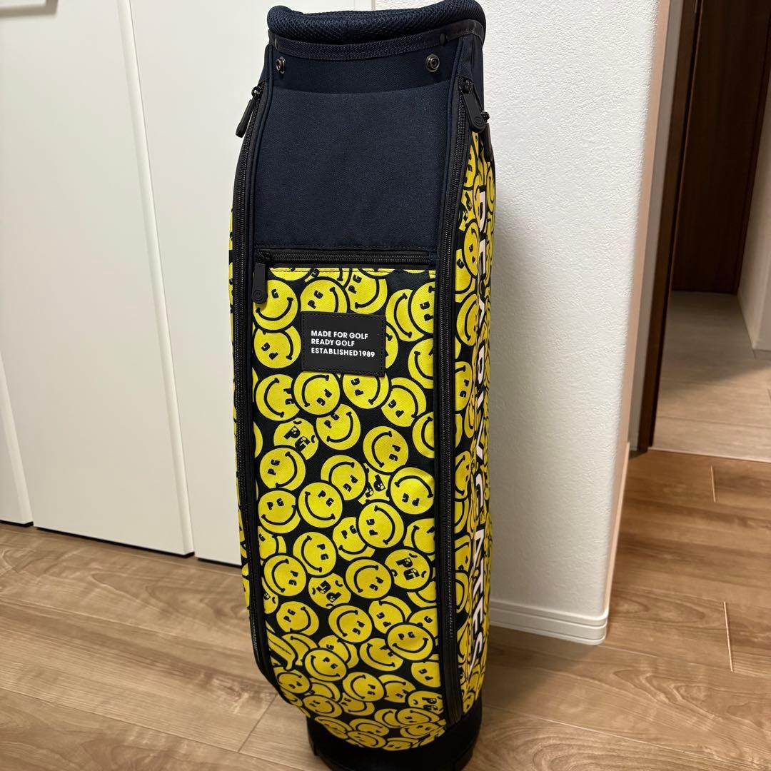 PEARLY GATES バナナPG SMILE柄軽量キャディバッグ (9型)