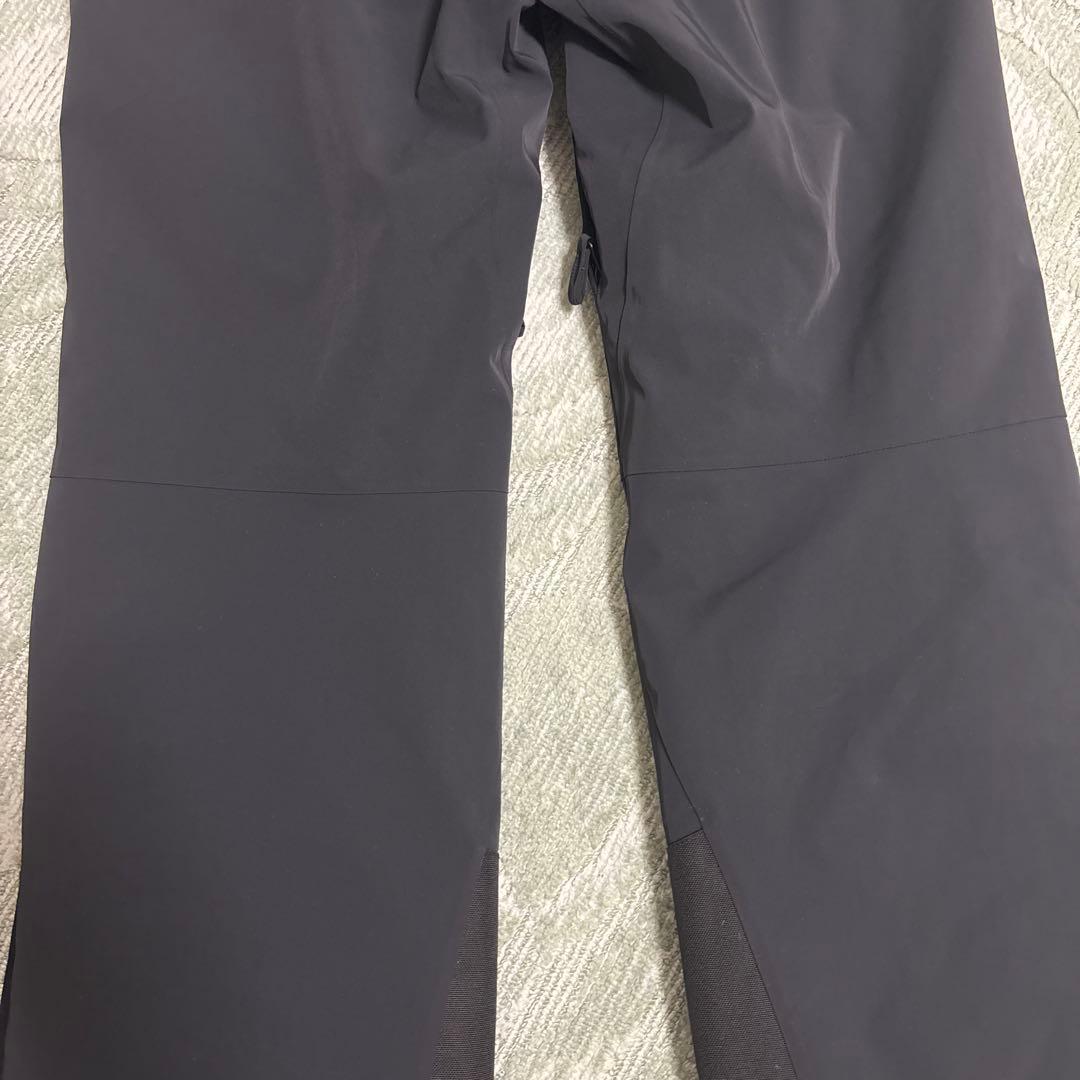 【 新品】Phenix フェニックス　 スキーウェア サイズ L