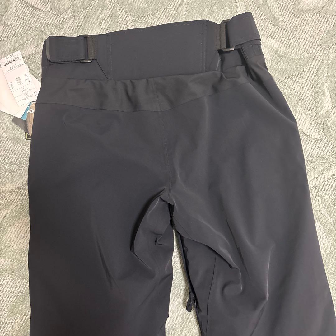 【 新品】Phenix フェニックス　 スキーウェア サイズ L