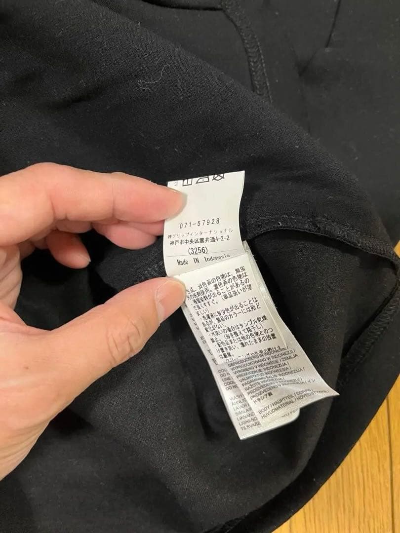 J.LINDEBERG メンズゴルフウェア フルジップパーカーブラック×ホワイト