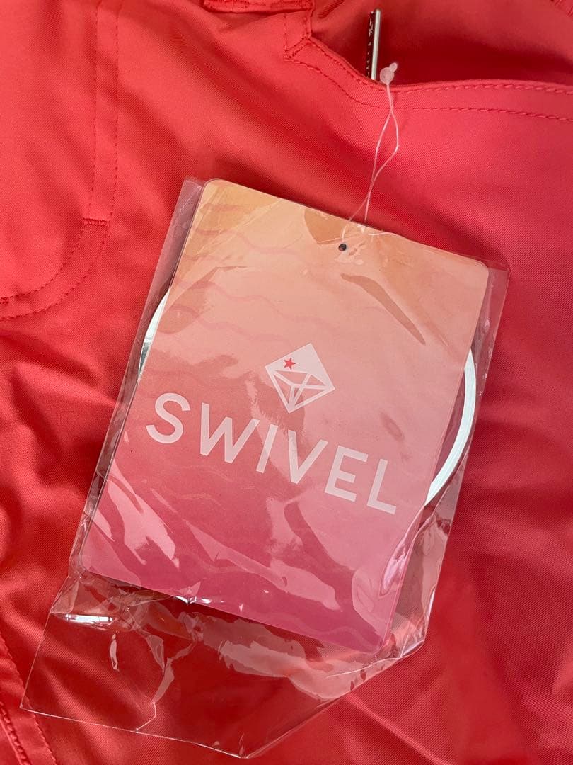 BELL様　【新品タグ付き】星柄　スウィベル スノーボード、スキー ウェア