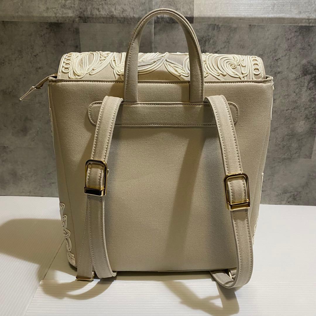 【未使用】岩佐　IWASA コード刺繍エレガントリュック