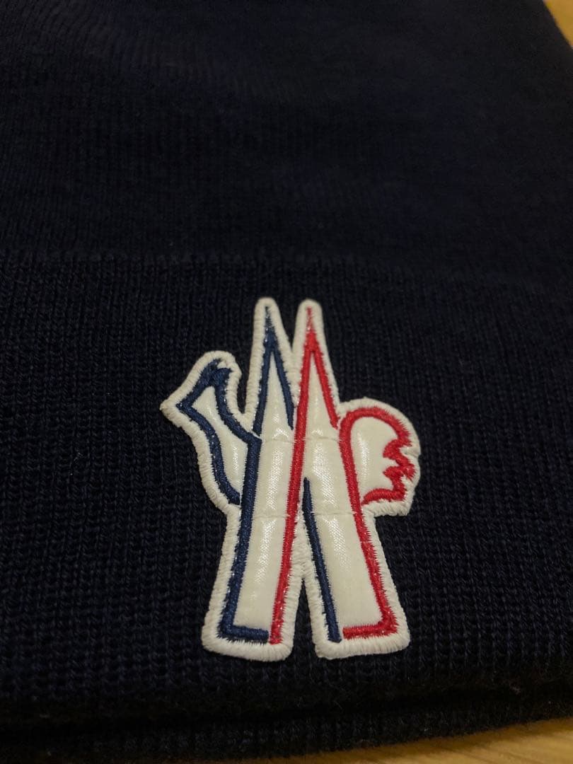 【未使用級】MONCLER GRENOBLE ニット帽 ネイビー　　ITALY製