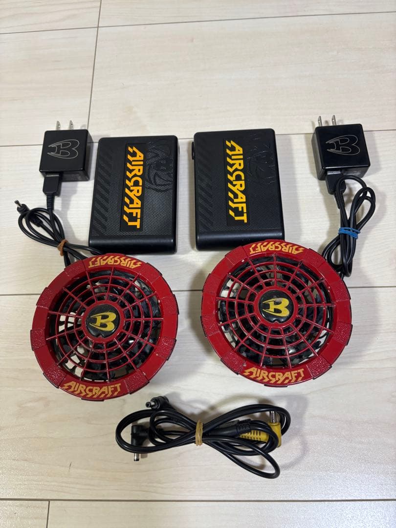 バートルエアークラフト　ファン　バッテリー12V、充電器2個セット