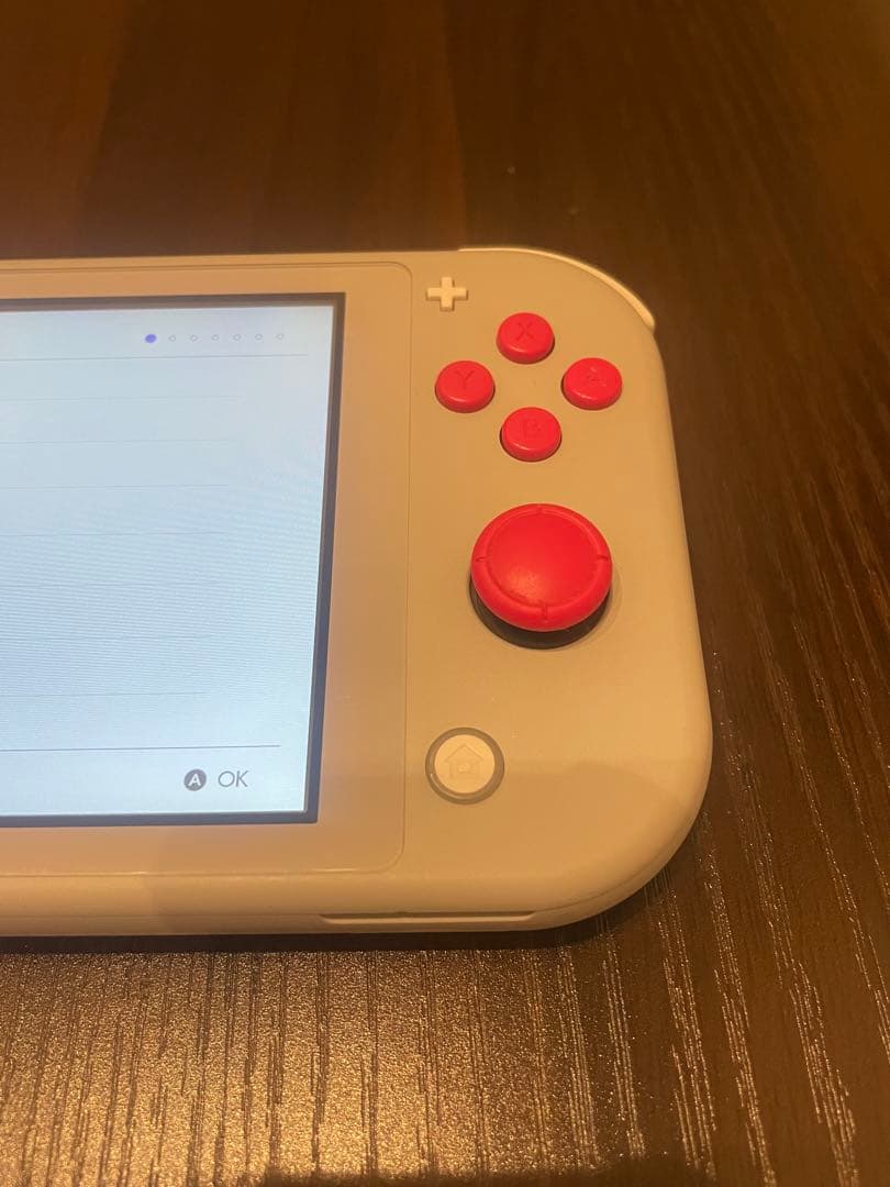 Nintendo Switch Lite（ザシアン・ザマゼンタ エディション）