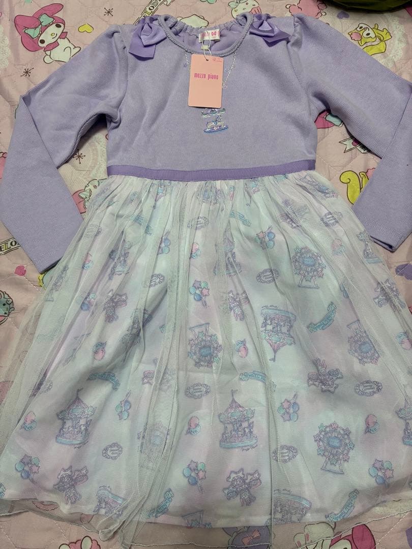 メゾピアノ　メリーゴーランドワンピース　130サイズ