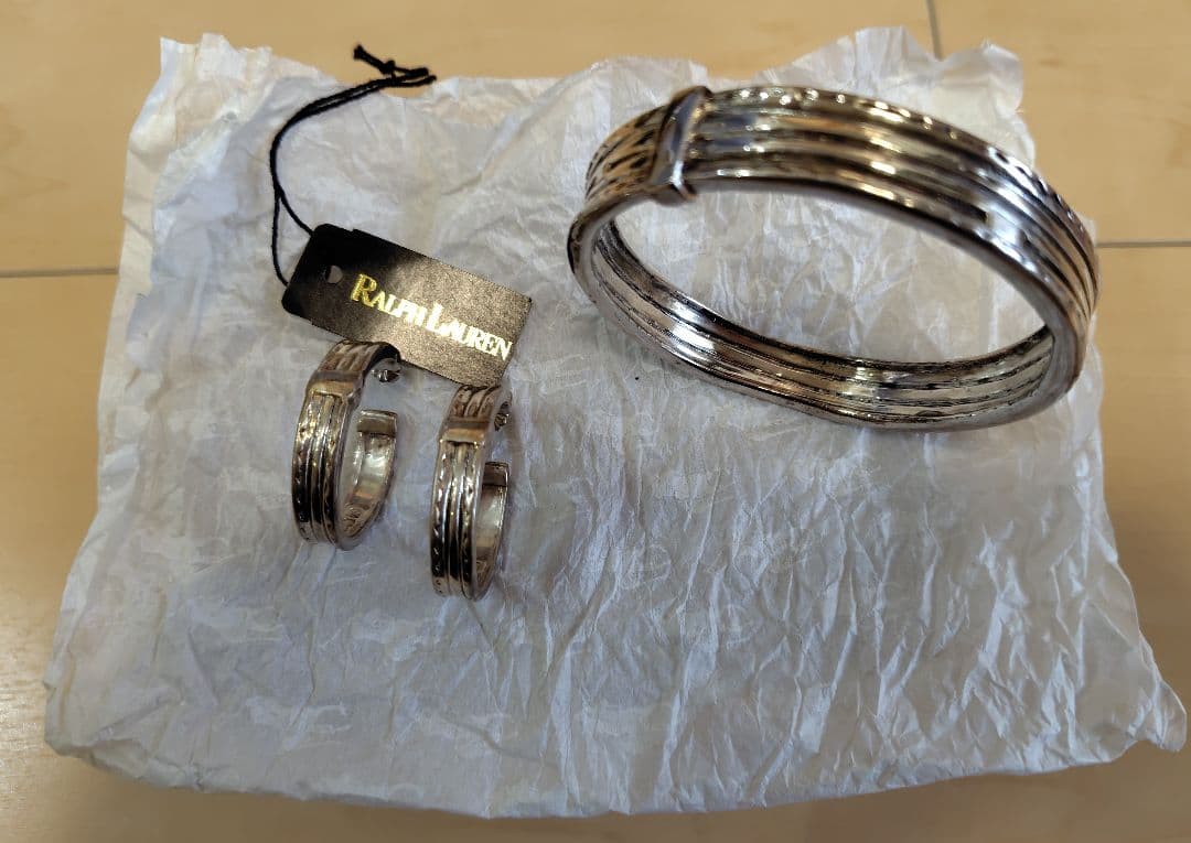 user_541ed03b様用RalphLaurenシルバー バングルとピアス
