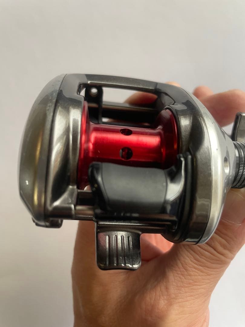 ⭐️再々値下げ 美品 シマノSHIMANO 11スコーピオンDC 右巻き
