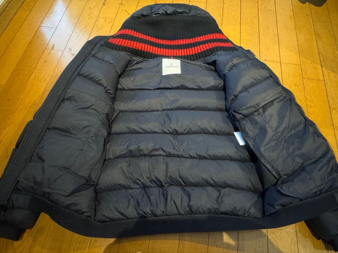 モンクレールダウンジャケットサイズ2