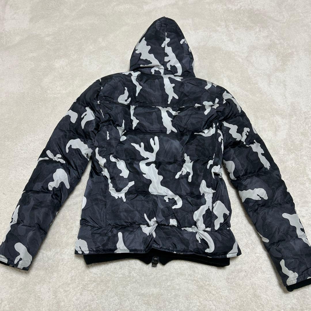 ♦︎新品同様♦︎AKM♦︎レイヤードダウンベスト♦︎カモフラ