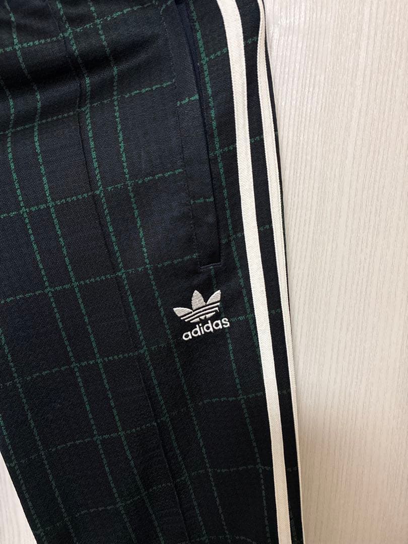 adidas Originalsアディダス タータンチェック　セットアップ