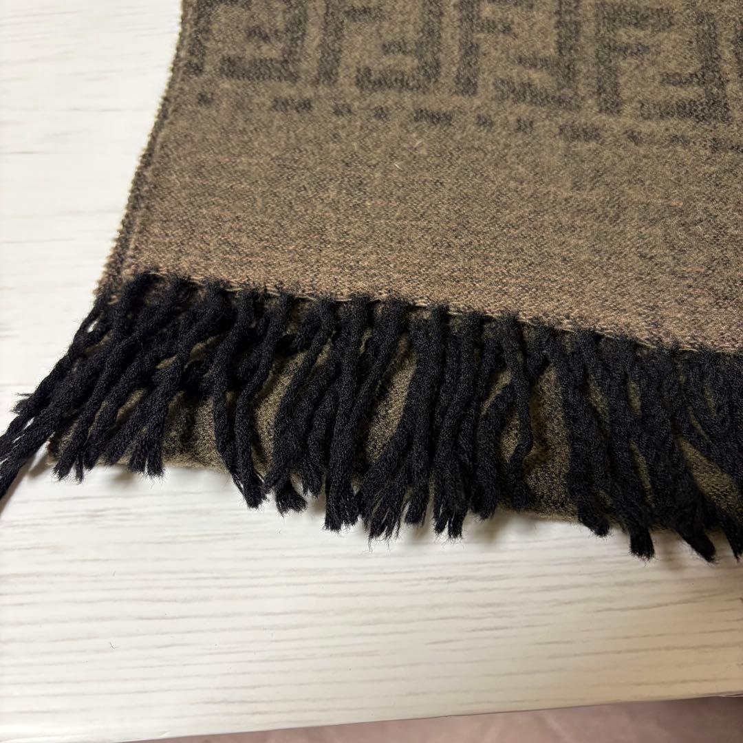 FENDIズッカ柄マフラー良品ユニセックス フリンジ付き