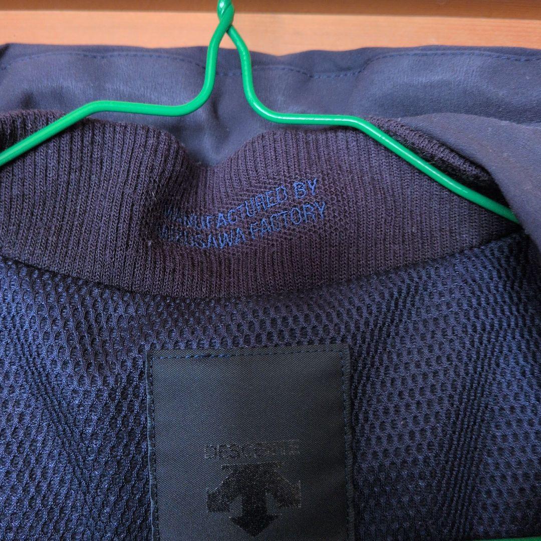 DESCENTE ダウンジャケット フード付き　水沢ダウン