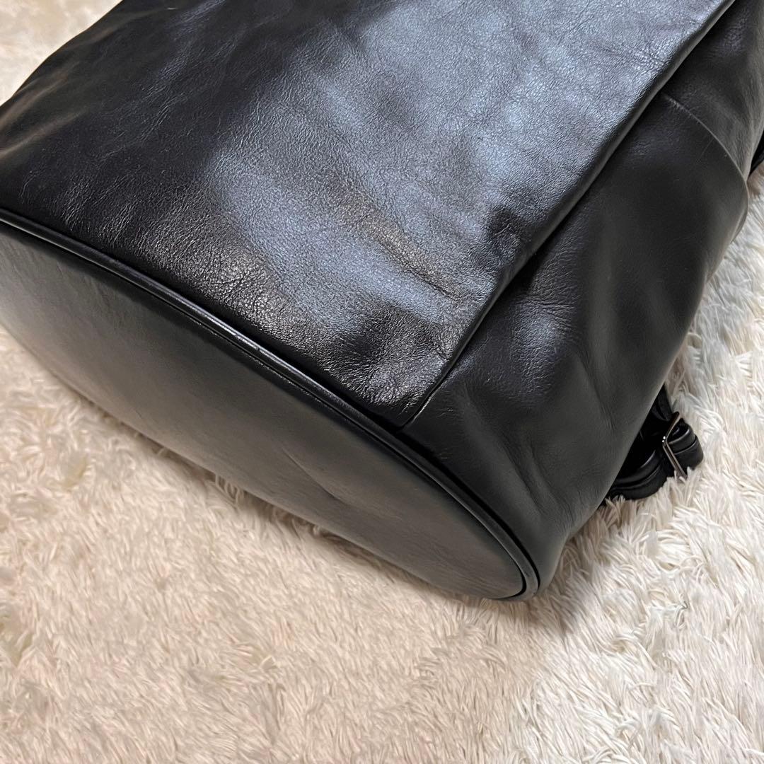 美品 イアパピヨネ 《A４対応/本革》レザースタンドリュック2 ブラック