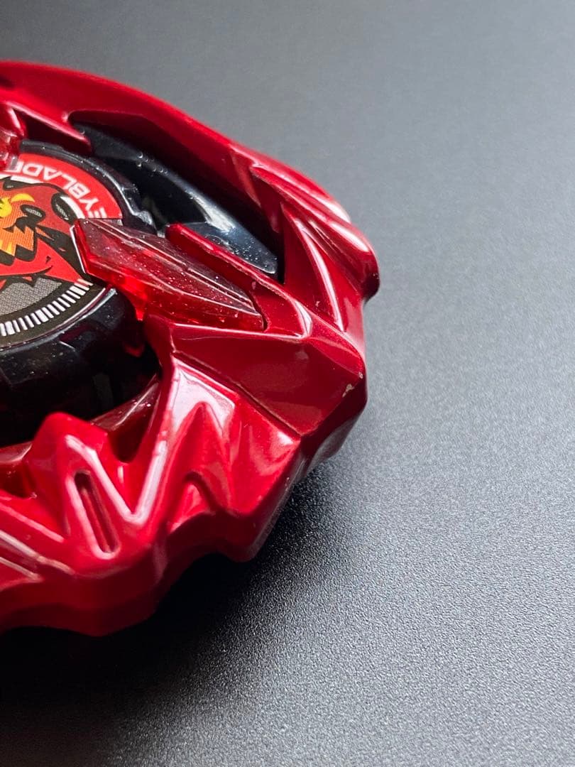 ベイブレードX ドランバスター 重量約37.08g メタルコート レッド　新品