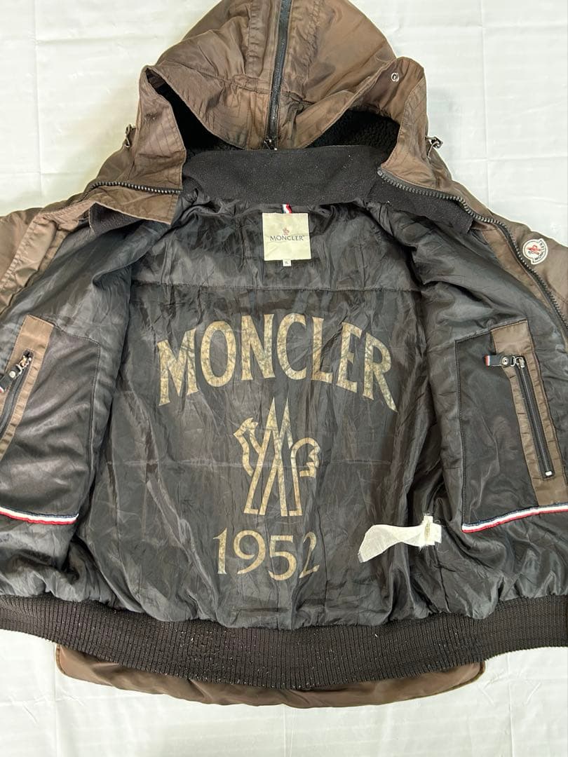 【希少】モンクレール 中綿ダウンジャケット n2b型 短丈シルエット