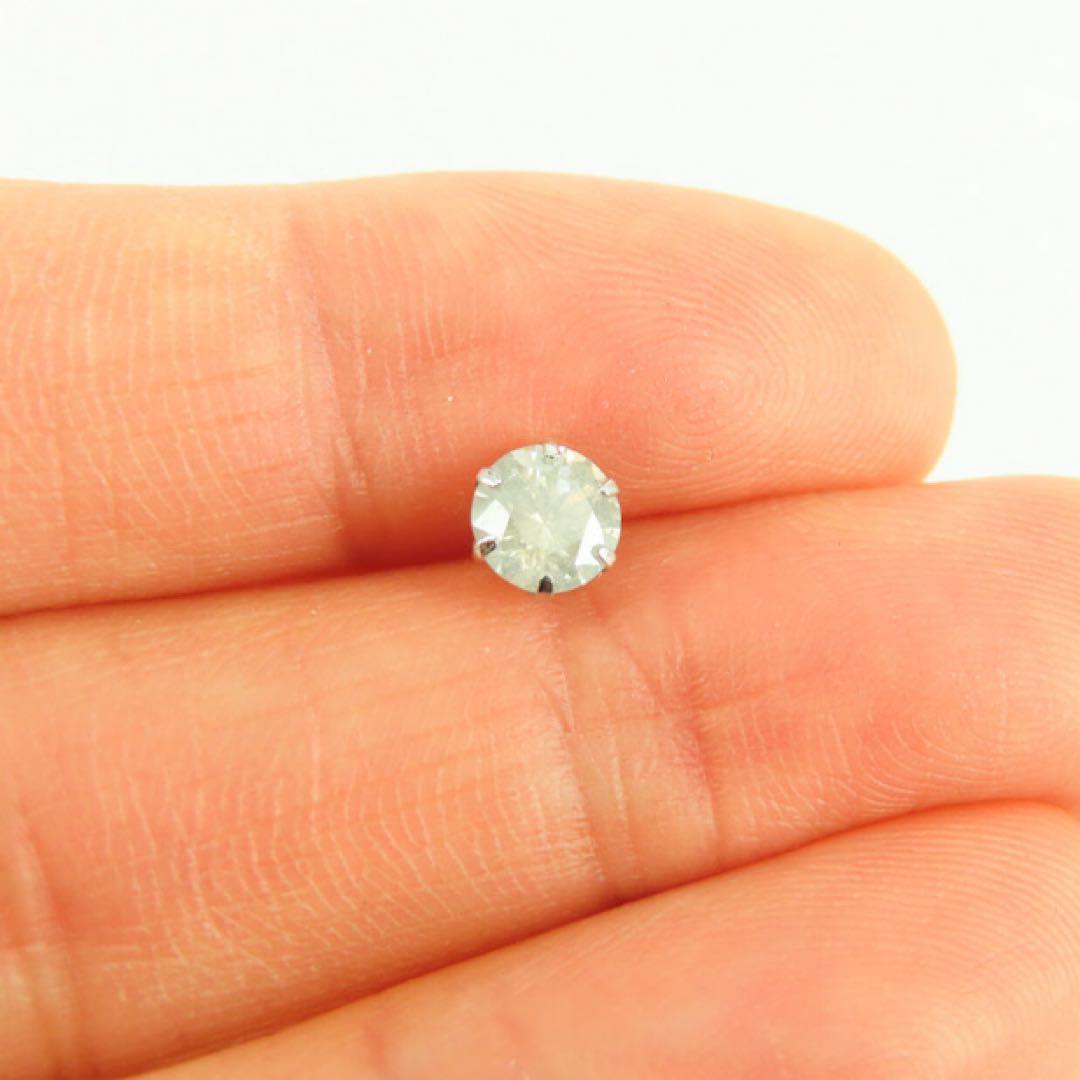 m*n様 【本物保証】Pt900 天然ダイヤモンド 0.5ct ピアス　片耳用