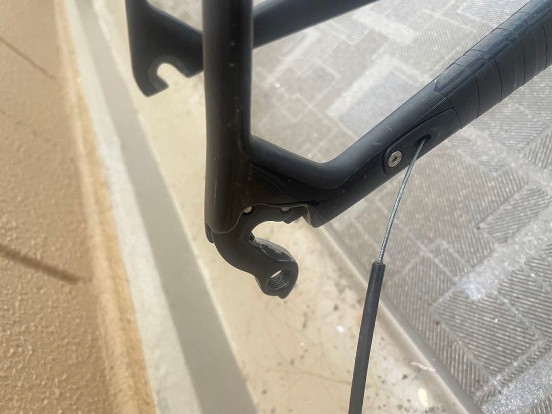 Alice TNI カーボンフレーム