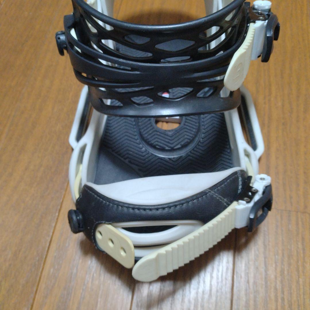 バートン　ミッション　BURTON Mission EST 　ホワイト　サイズM