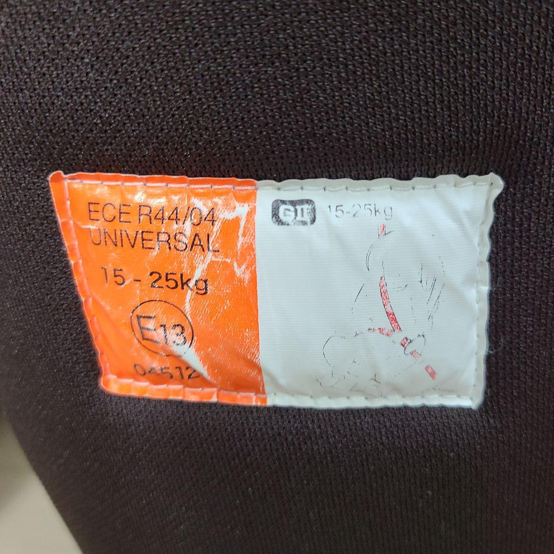 e*i様 最速発送　ジュニアシート チャイルドシート　　3歳～11歳　2台セット