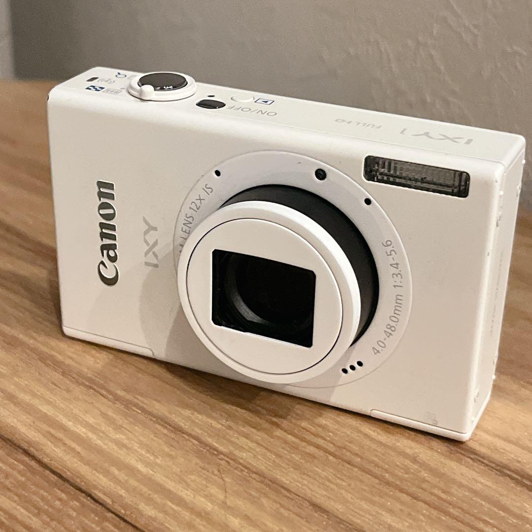 【良品】ixy 1 コンパクト　デジタルカメラ　Canon ホワイト
