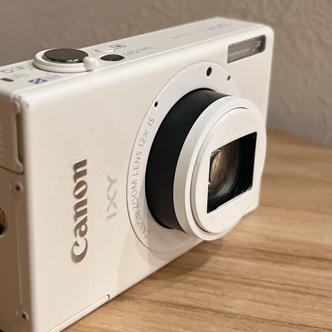 【良品】ixy 1 コンパクト　デジタルカメラ　Canon ホワイト