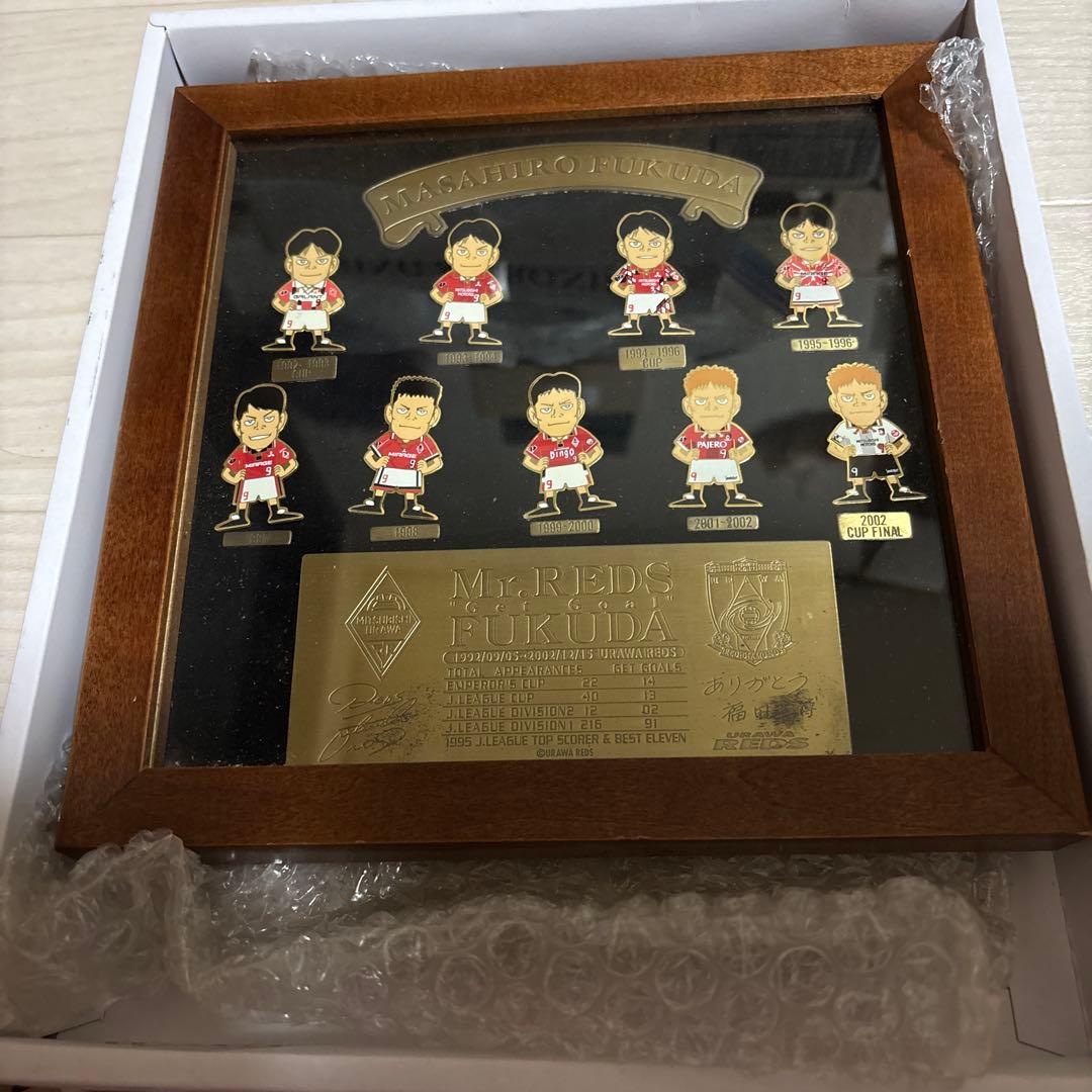激レア❣️元浦和レッズ福田正博 引退記念サイン入りピンバッジ - メルカリ