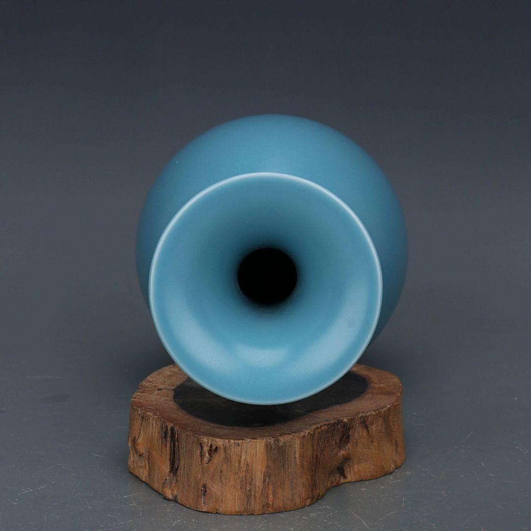 清雍正汝釉天青色玉壺 景徳鎮 陶磁器 装飾品 現代工芸品 美術品 置物