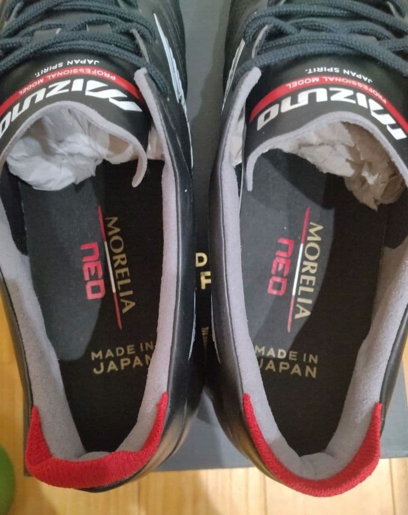 【極美品】 ミズノ モレリア ネオ IV JAPAN 26.0cm