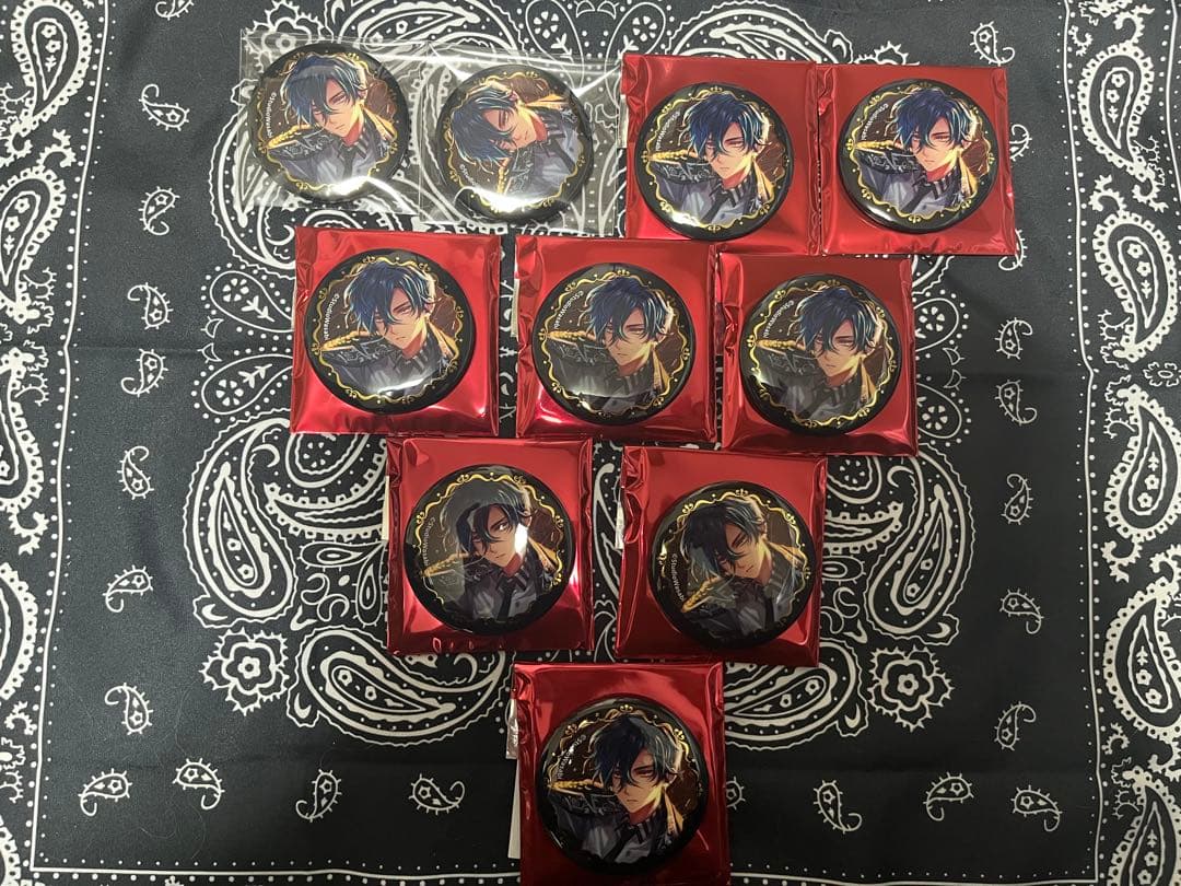 悪魔執事と黒い猫 あくねこ ハウレス 4周年缶バッジ - メルカリ