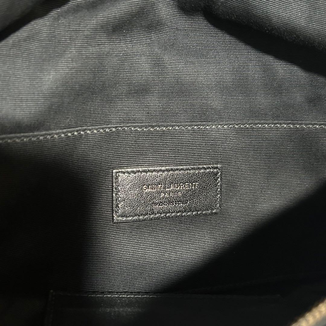 SAINT LAURENT ブラック ボディバッグ