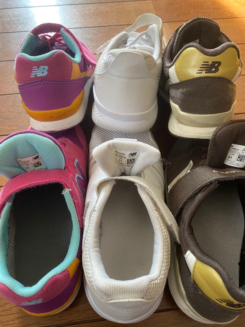 キッズ　NB ニューバランス　スニーカー（まとめ売り）