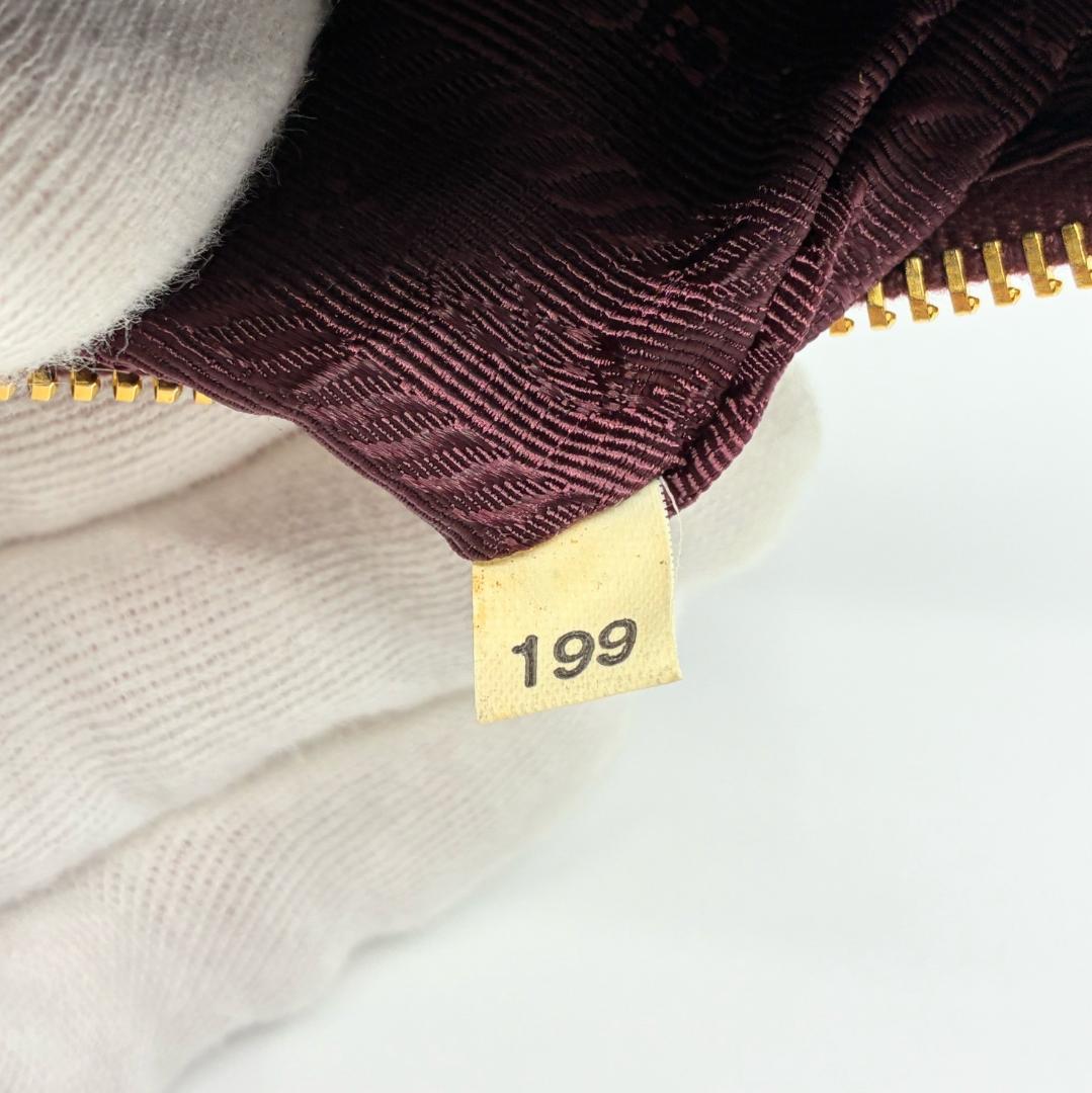 PRADA プラダ リボン ポーチ 紫 A1347F5