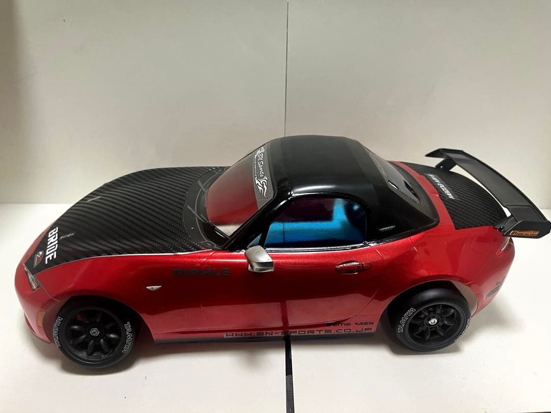 ラジコン 1/10 タミヤXB マツダ ロードスター レッドボディとタイヤセット