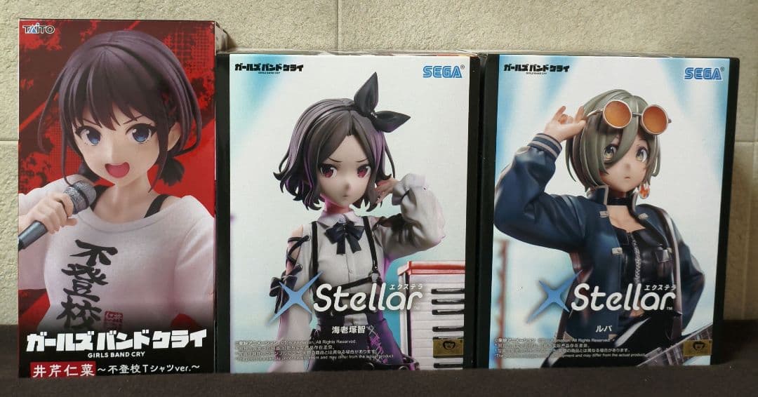 ガールズバンドクライ 海老塚智、 ルパ、 井芹仁菜不登校Tシャツ