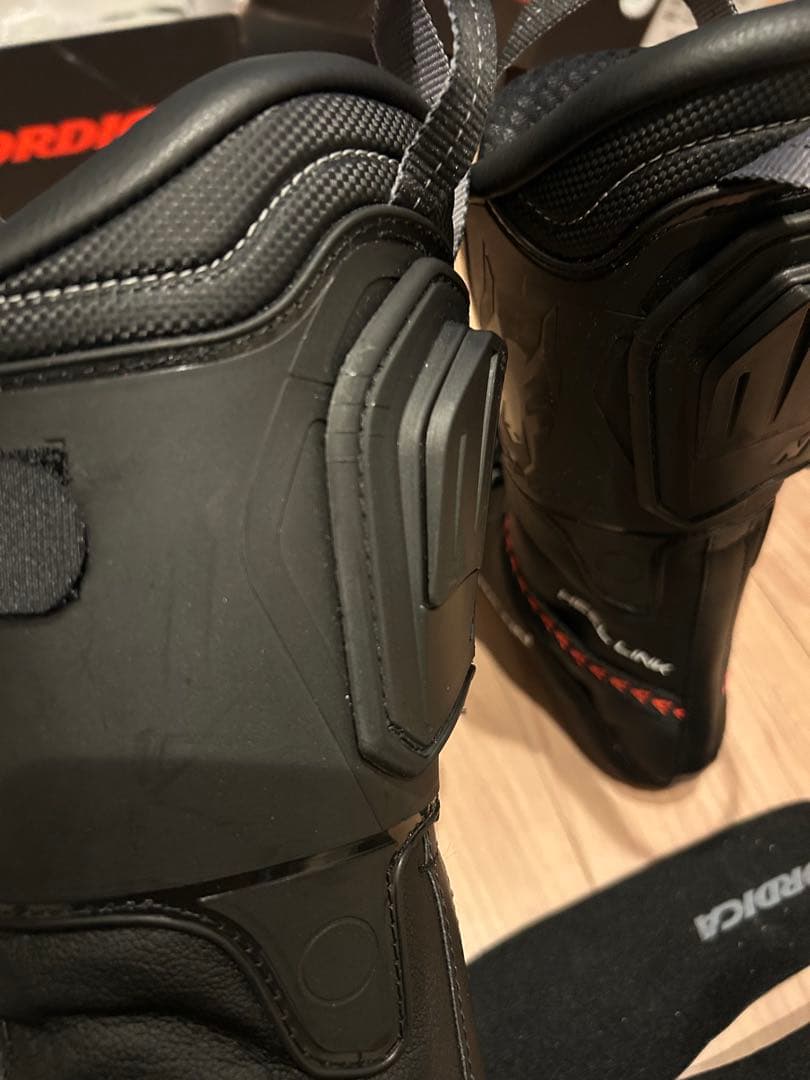 新品　Nordica Dobermann スキー ブーツ インナーのみ