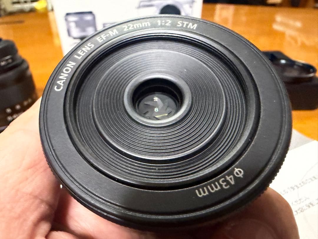 canon eos m100 ダブルレンズキット