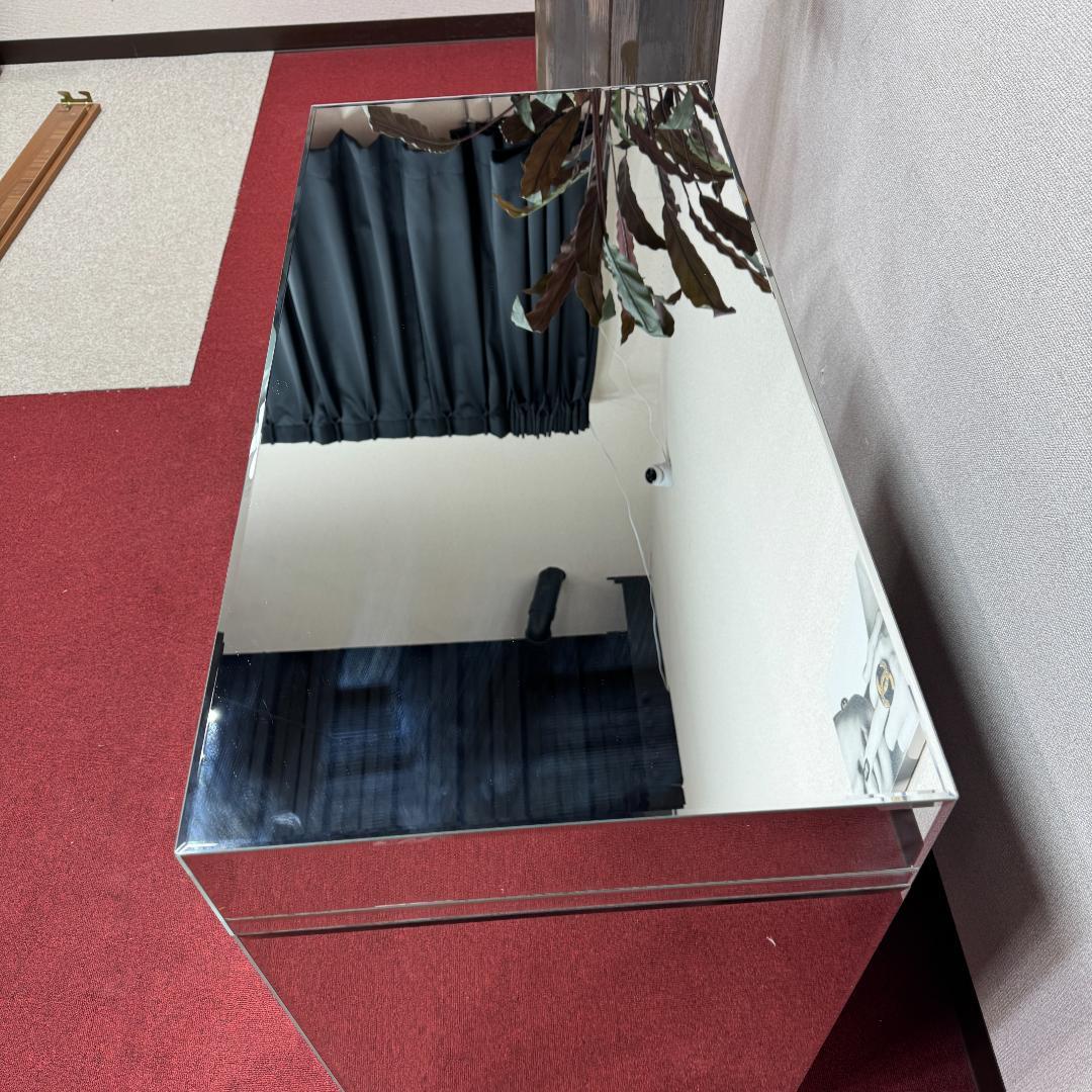東京23区送料無料　超美品ミラーチェスト　展示品未使用
